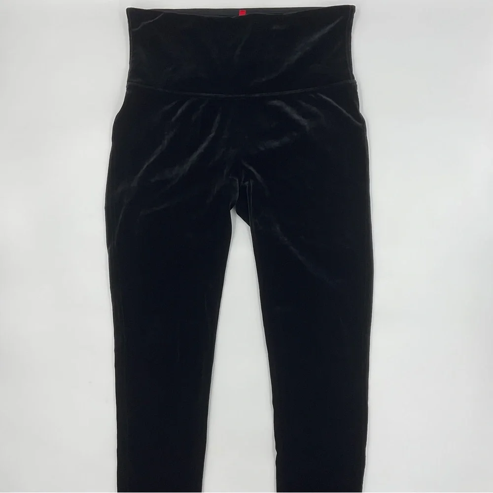 Spanx EUC Shiny Velvet High Waisted Leggings Black L Bodycon Holiday Shapewear - Picture 3 of 16